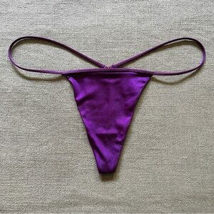 Victoria’s Secret Very Sexy V-String